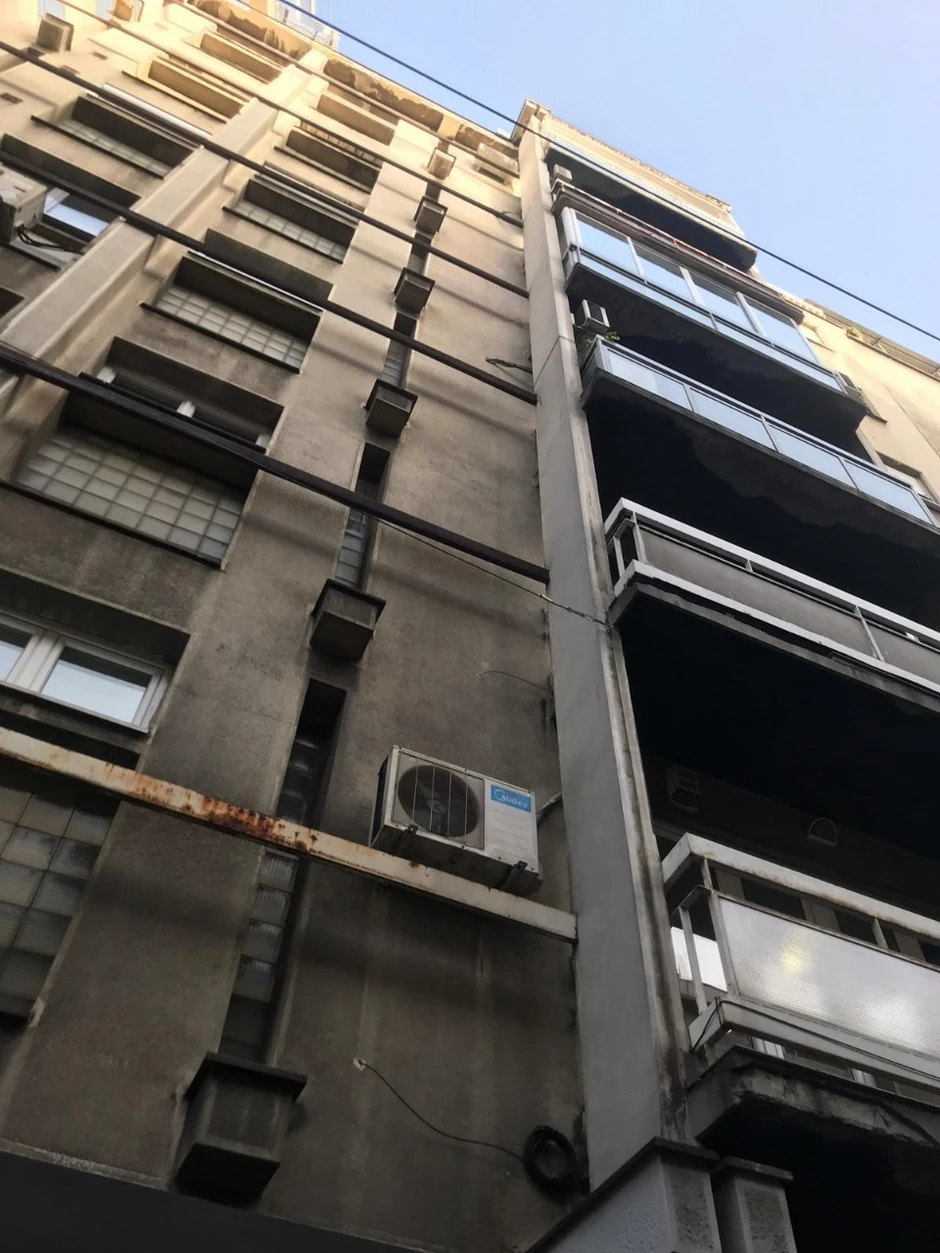 Zgrada u Beogradskoj 60 odakle je pala fasada