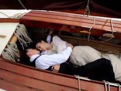 Ona jedna i ich dwóch. Zakazany trójkąt