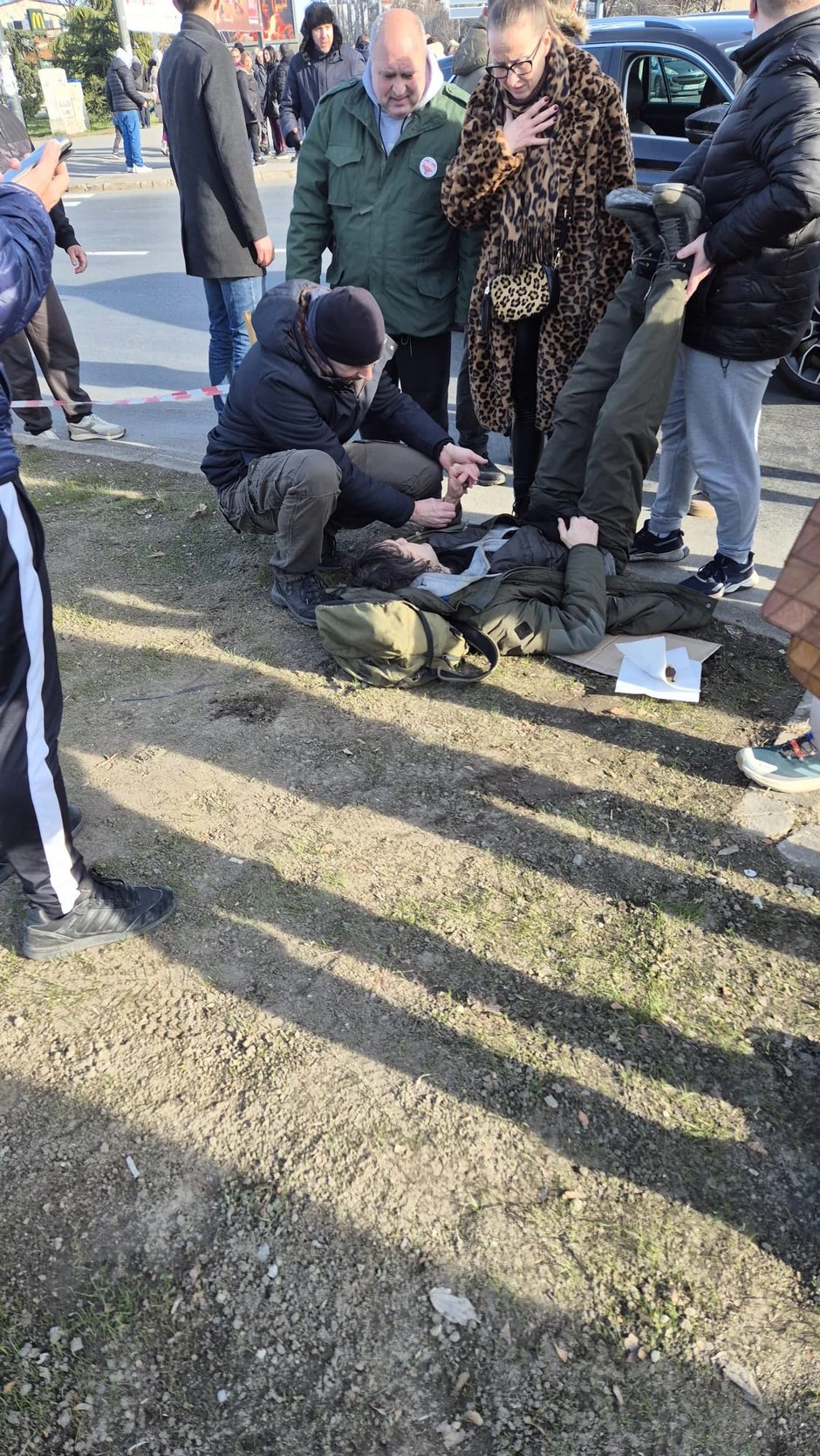 Čoveku se slošilo na ulici