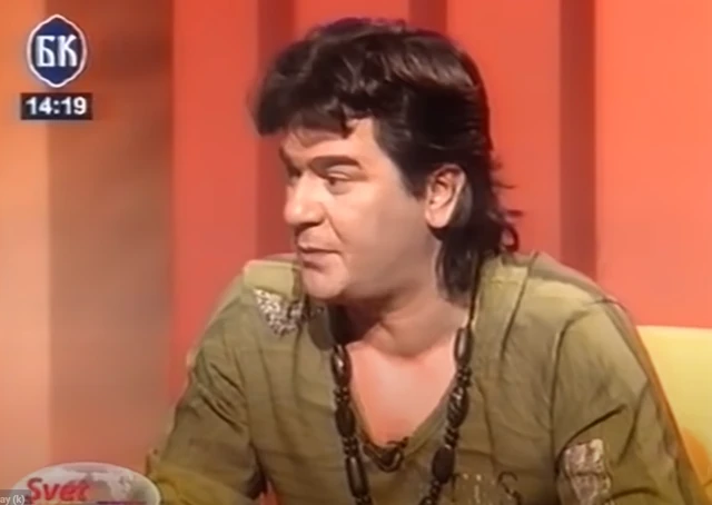 "NIJE MOGAO DA HODA, VOZIO SAM GA U KOLICIMA!" Menadžer Nina Rešića tvrdi da ćerka nije bila na njegovoj sahrani