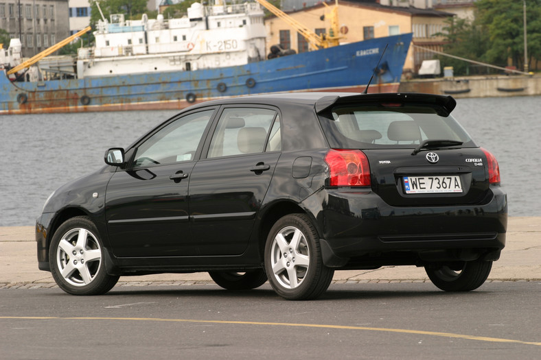 Toyota Corolla IX (2001-07) od 8000 zł