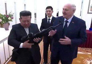 Kim Džong Un i Lukašenko su potpisali sporazum o prijateljstvu dve zemlje | Foto: Belarus press pool