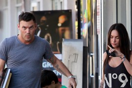 "Moj sin je GEJ i više se ne bojim nepoznatog", čuveni glumac ima još trojicu naslednika i svi NOSE HALJINE