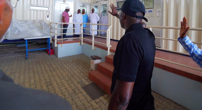 Lagos state Governor, Babajide Sanwo-Olu visited the Infectious Disease Hospital in Yaba where the Coronavirus index patient is being managed. [Twitter/@jidesanwoolu]