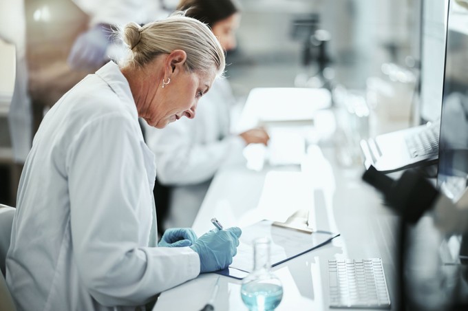 Klinikai kutatásban is erősít a BMS: megduplázták a vizsgálatok számát Magyarországon