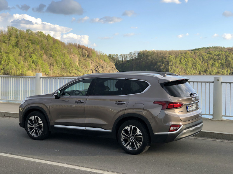 Hyundai Santa Fe na dystansie 100 tys. km