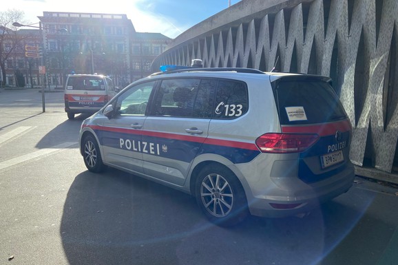 NOVA PRAVILA ZA VOZAČE U ZEMLJI U KOJU SRBI HRLE! Na hiljade već kažnjeno, ovo morate da znate