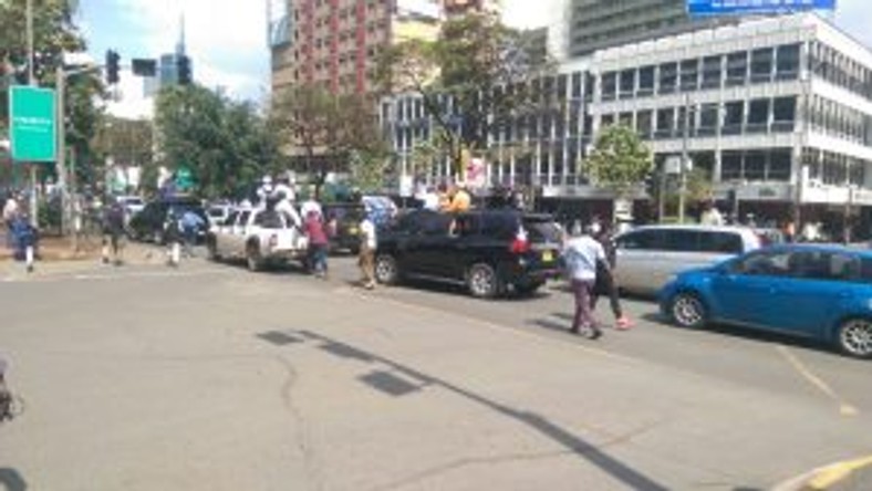 Rowdy youth pelts stones at Orengo's convoy