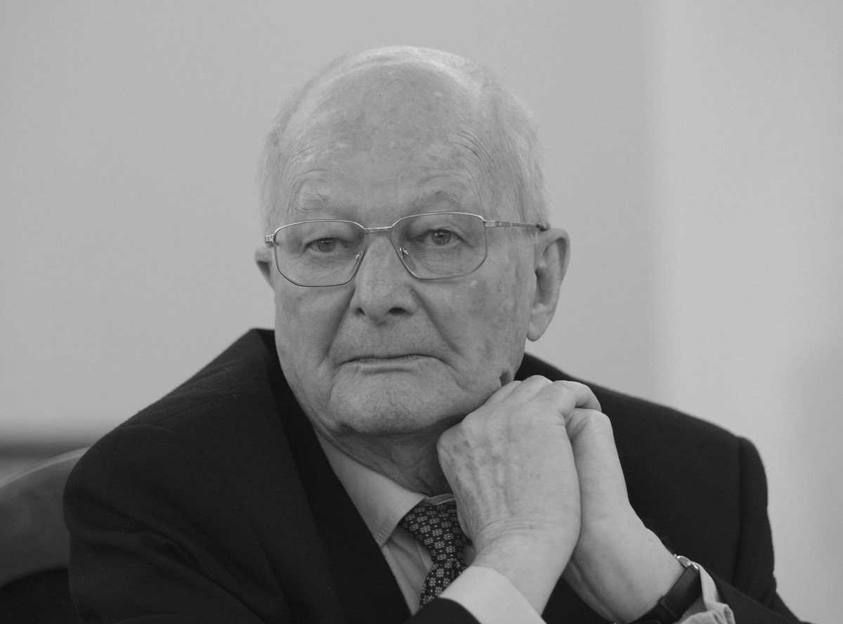 Profesor Jerzy Regulski