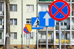 Czy będzie mniej znaków i ograniczeń na polskich drogach? Trwają prace