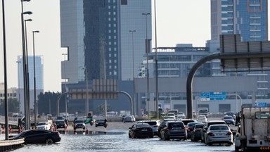 27 godzin czekania na lotnisku w Dubaju. Grupa Polaków nie może wrócić do kraju