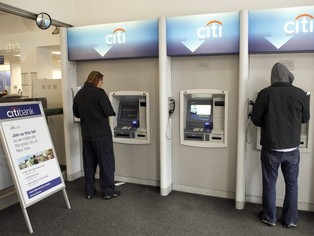 Citigroup spłaca pomoc publiczną, ale ma 617 mld dolarów toksycznych aktywów