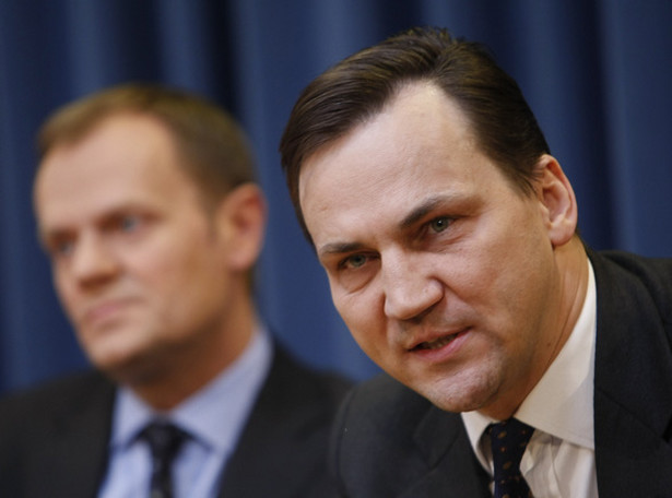 Sikorski stawia na wódkę jako dobry prezent