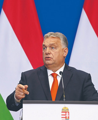 – Posłowie nie są zbyt entuzjastycznie nastawieni do rozszerzenia NATO – nieoczekiwanie oznajmił Viktor Orbán
