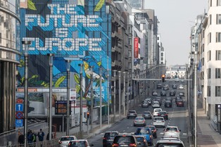 Ameryka straci Europę? Wojna handlowa Trumpa wpycha UE w ramiona Chin