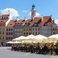 Wracają ogródki restauracyjne. Warszawa oferuje pomoc