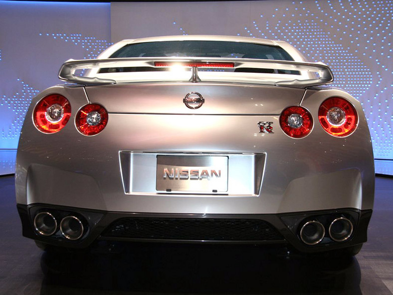 Nissan GT-R w Polsce już za 324,9 tys. zł