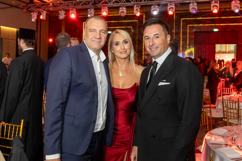 Damir Dragić, direktor "Informera", Jelena Drakulić Petrović i Veselin Milić, načelnik beogradske policije