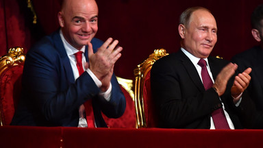 Putin obiecał dogodny reżim wizowy dla "kibiców, którzy pokochali Rosję"