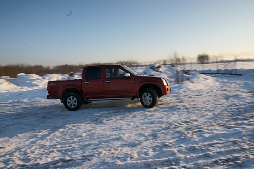 Isuzu D-Max 3.0L D LS: Pikap na co dzień