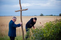 Rzeź na Wołyniu a sojusz z Ukrainą. Ostentacyjne pojednanie nie jest konieczne [FELIETON]