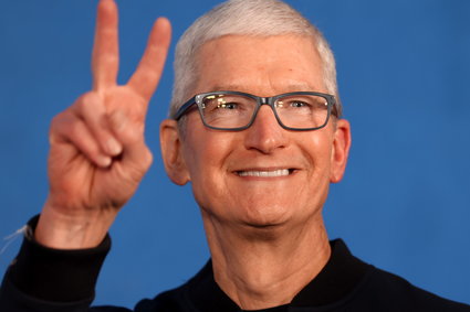 Tim Cook otrzymał ogromny bonus przy okazji 10-lecia pracy jako CEO Apple