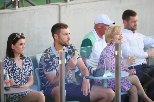  Dyrektorka sportowa turnieju Agnieszka Radwańska, tenisista Jerzy Janowicz, sekretarz stanu w Ministerstwie Sportu i Turystyki Anna Krupka i minister sportu i turystyki Kamil Bortniczuk. TENIS TURNIEJ POLISH OPEN ITF W100