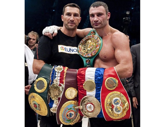 Bracia Kliczko pozostają niepokonani