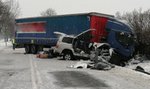 Tragedia w Iłży. Nie żyje dziennikarz, żona i córeczka zostały ranne