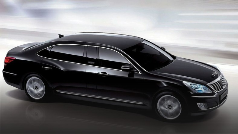 Hyundai equus limousine