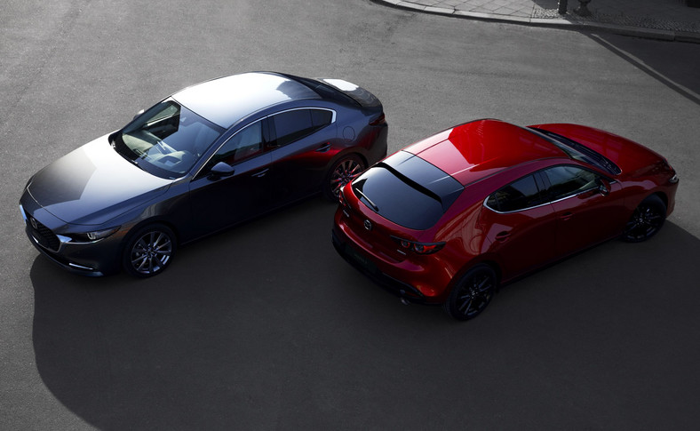Nowa Mazda 3 ujawniona i zawstydzi hybrydy. Pod maską