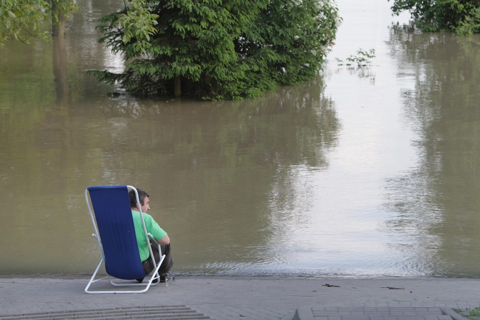 WARSZAWA POWÓDŹ WAŁ MIEDZESZYŃSKI