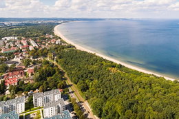 Wypoczynek i relaks przy piaszczystej plaży w Gdańsku. Specjalne ceny rezerwacji