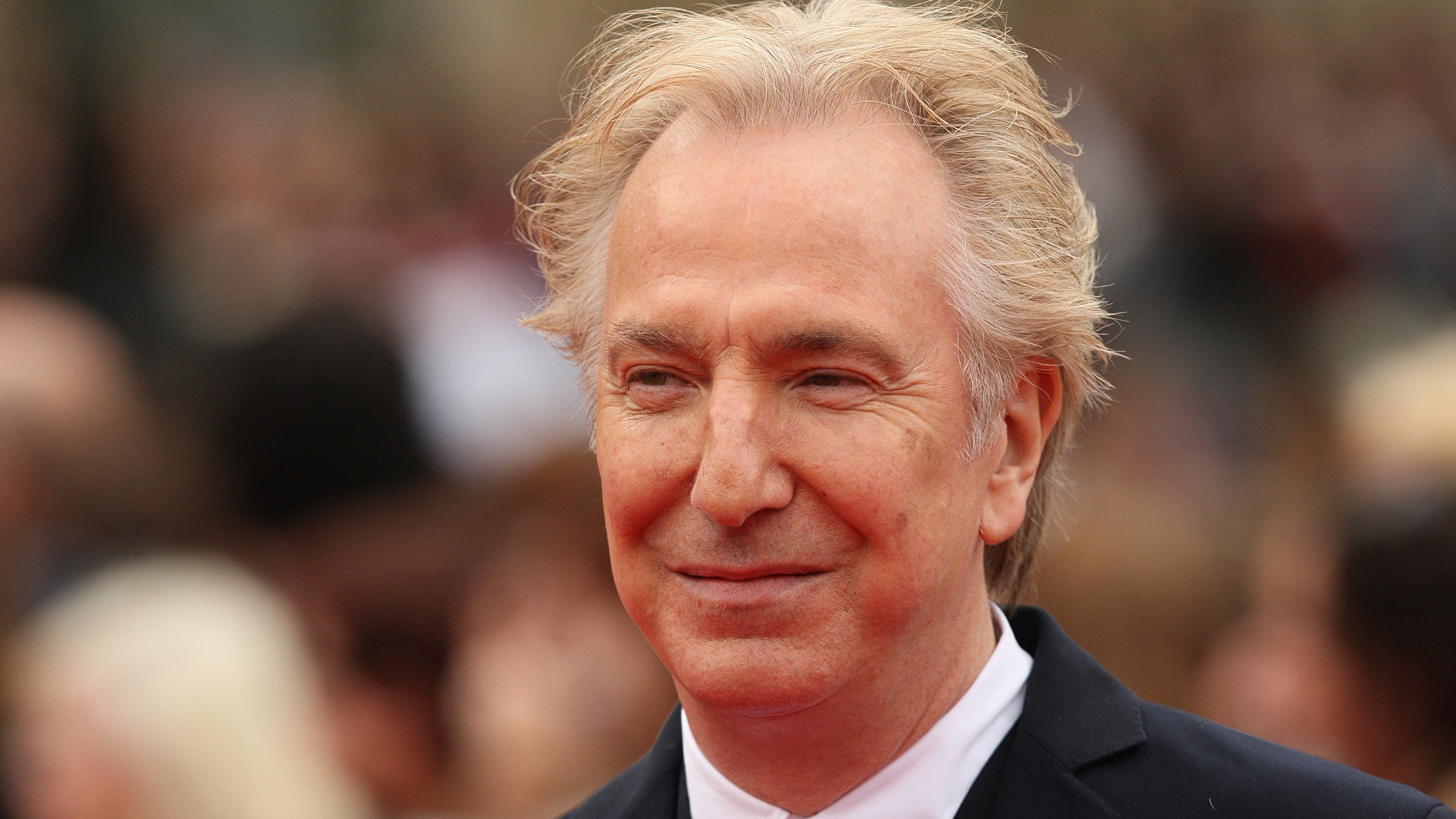 12 Harry Potter stars sign books for Rickman's cancer breathalyser campaign