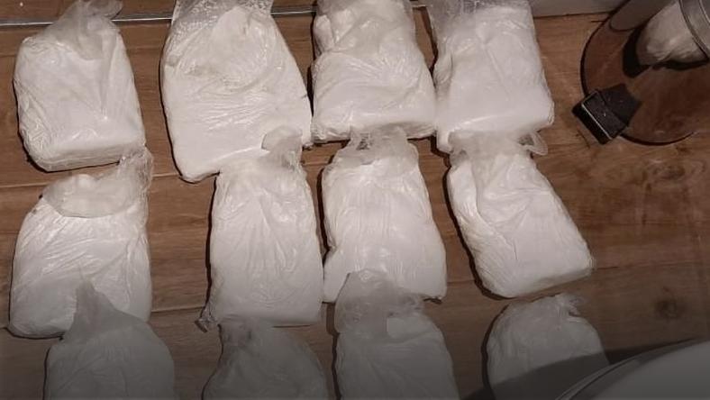 Świętokrzyska policja zatrzymała w Sopocie ponad 40 kg narkotyków o łącznej wartości ponad 2 mln zł