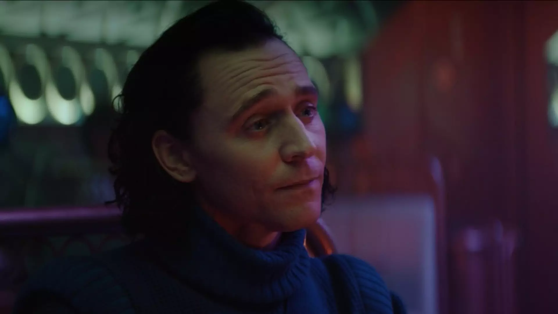 Loki potwierdził swoją biseksualność. Nowy serial bije rekordy popularności