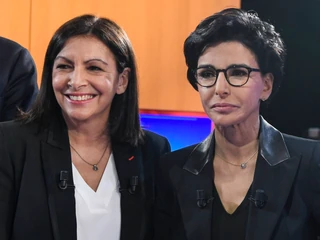 Anne Hidalgo (z lewej) i Rachida Dati przed debatą w stacji telewizyjnej LCI, 4.03.2020