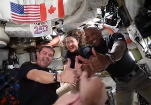 Astronauti misije Artemis II u Orionu 6. aprila