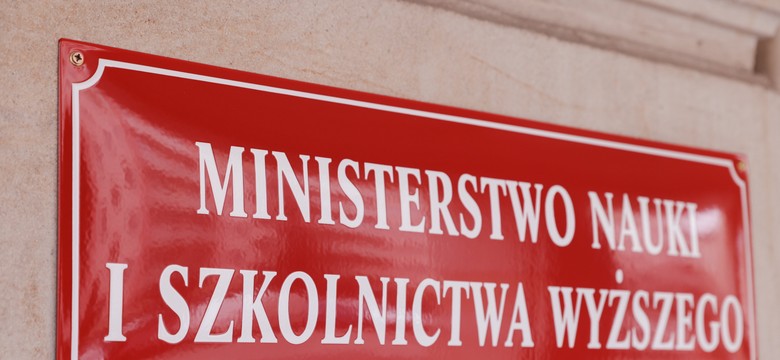 Zmiany na studiach podyplomowych. Od 1 października nowe świadectwa