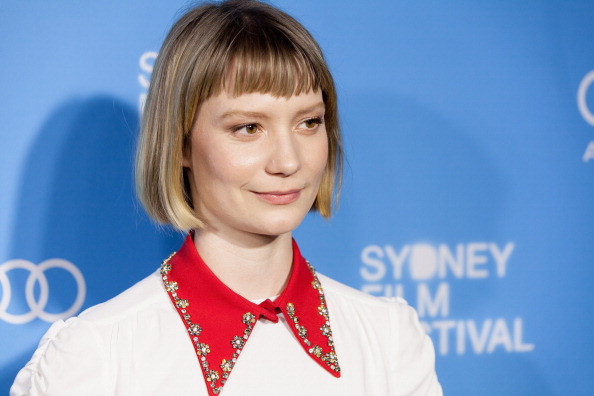 Mia Wasikowska 