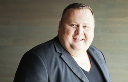 Z głową w chmurze, ale na solidnych fundamentach