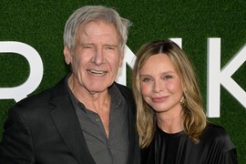 Čuvena Ali Mekbil pojavila se SKROZ BEZ ŠMINKE i njeno lice u 60. PRENERAZILO SVE: "Ovo ti nije trebalo", evo šta ljudi stvarno misle kada se žena ne našminka i PORAŽAVAJUĆE JE