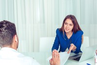 Czy kontroferta od pracodawcy to złote runo, czy raczej zatrute jabłko? Dwa razy się zastanów, zanim ją przyjmiesz