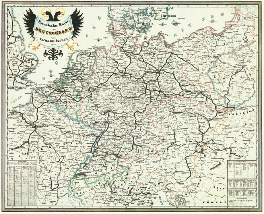 Po I wojnie światowej, Polska przejęła od zaborców blisko 16 tys. km linii kolejowych. Od Rosji - 7362 km, Austro-Węgier - 4357 km, Prus - 4228 km