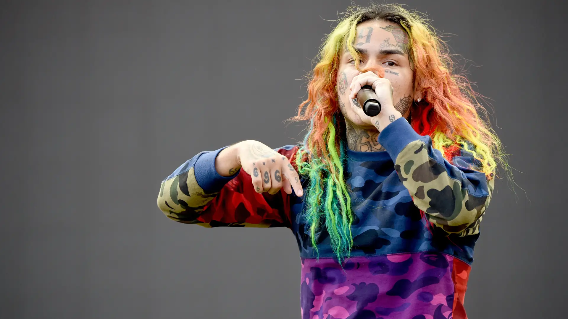 Snapchat rusza z serią wideo. Pokaże m.in. kontrowersyjną historię 6ix9ine'a