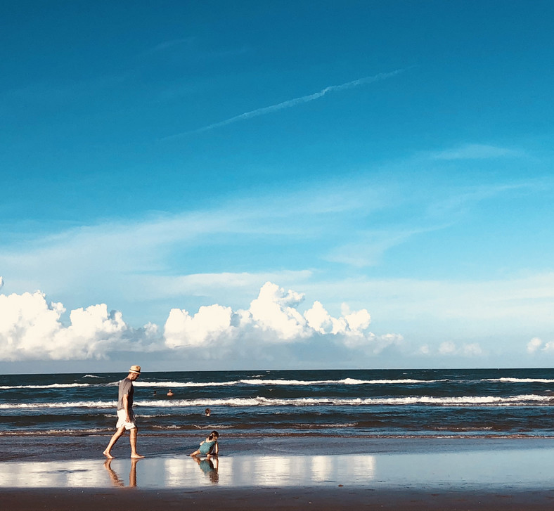  Tomasz Piętka z rodziną na plaży nad Zatoką Meksykańską, South Padre, Teksas