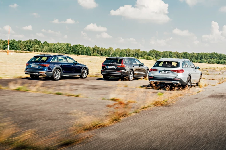 Audi A4 Allroad, Mercedes klasy C All Terrain i Volvo V60 Cross Country