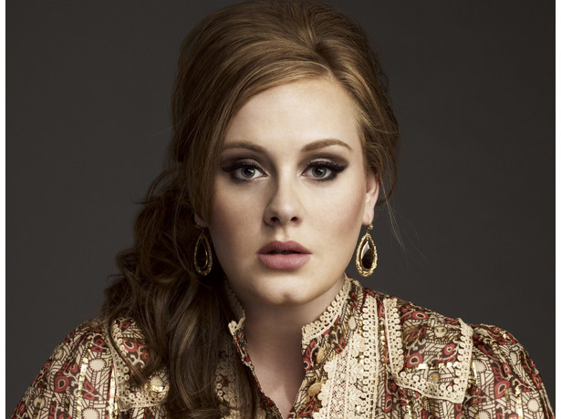 Adele idzie na operację. Pokonały ją problemy z gardłem