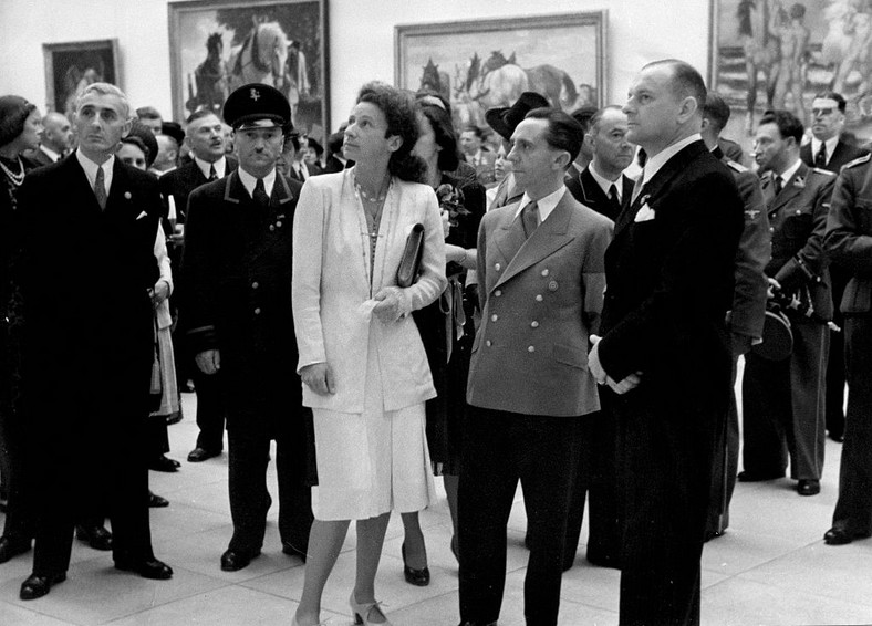 Gerty Troost z Goebbelsem, rok 1942