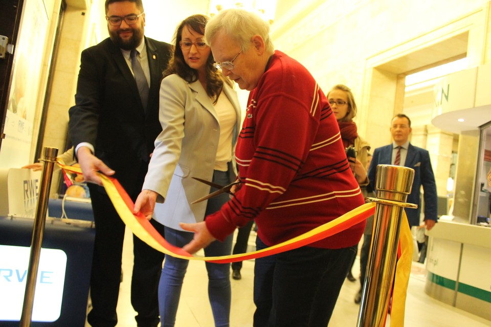 "Skarby" z czasów PRL. Wyjątkowa ekspozycja w Pałacu Kultury i Nauki